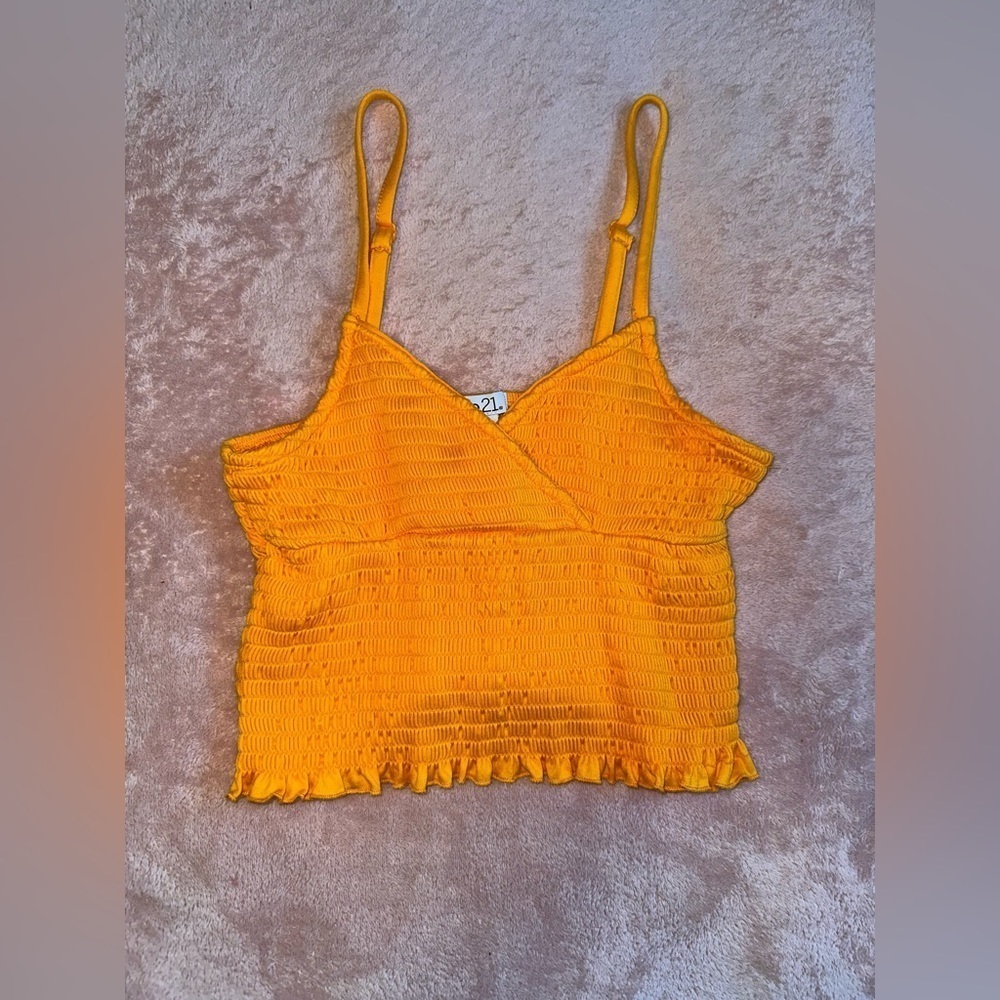 Rue 21 Women's Yellow Scrunched Crop-top Size Medium